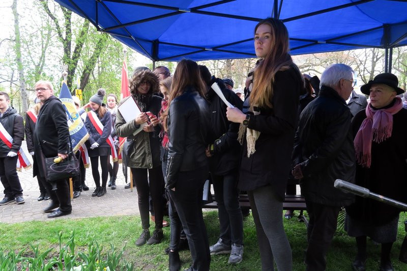 Uczcili ofiary zbrodni katyńskiej (dźwięk, wideo, zdjęcia)