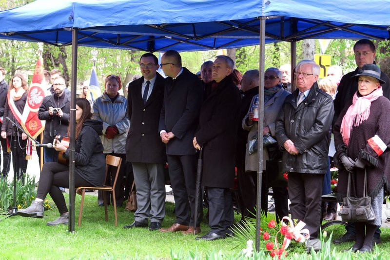 Uczcili ofiary zbrodni katyńskiej (dźwięk, wideo, zdjęcia)