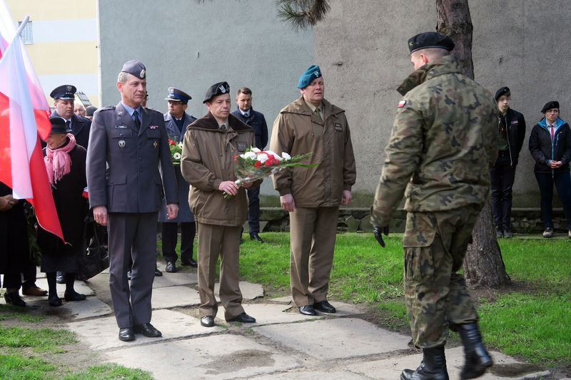 Uczcili ofiary zbrodni katyńskiej (dźwięk, wideo, zdjęcia)
