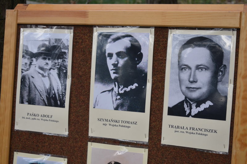 Hołd pomordowanym w Katyniu (zdjęcia)