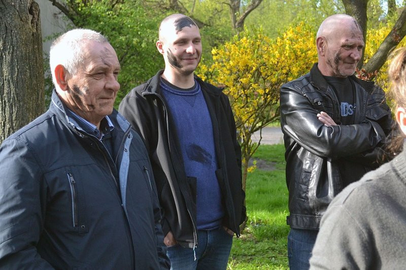 Brylewo opanowali przebierańcy (zdjęcia)