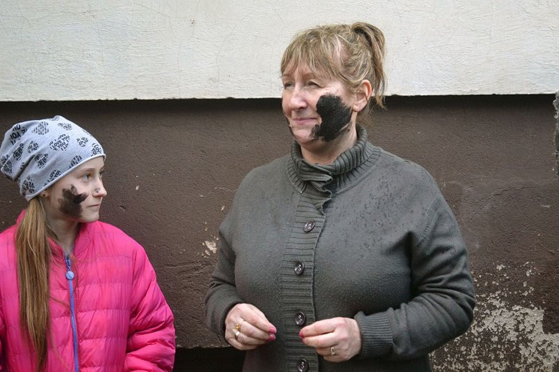 Brylewo opanowali przebierańcy (zdjęcia)