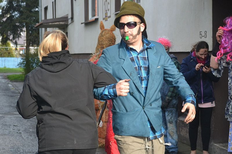 Brylewo opanowali przebierańcy (zdjęcia)