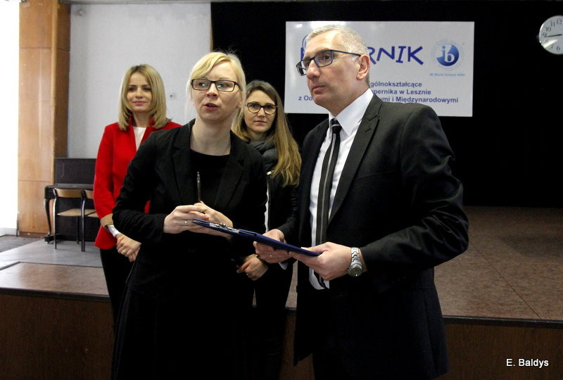 Gimnazjaliści rozpoczęli egzaminy (zdjęcia)