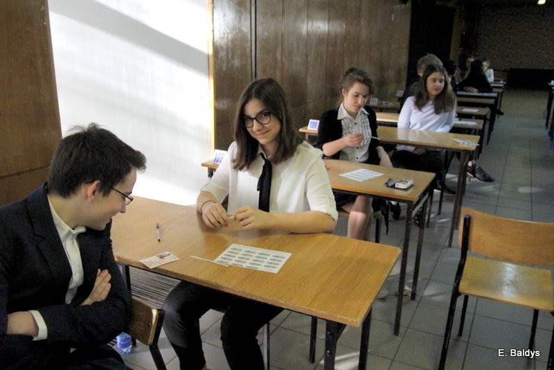 Gimnazjaliści rozpoczęli egzaminy (zdjęcia)