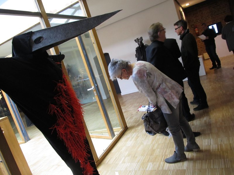 Do przymiarki kostium króla (zdjęcia)