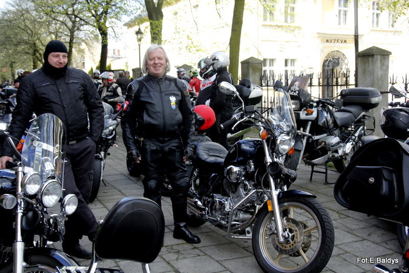 Poświęcone zaryczały (zdjęcia)