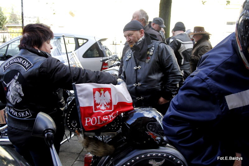 Poświęcone zaryczały (zdjęcia)