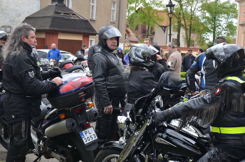 Poświęcone zaryczały (zdjęcia)