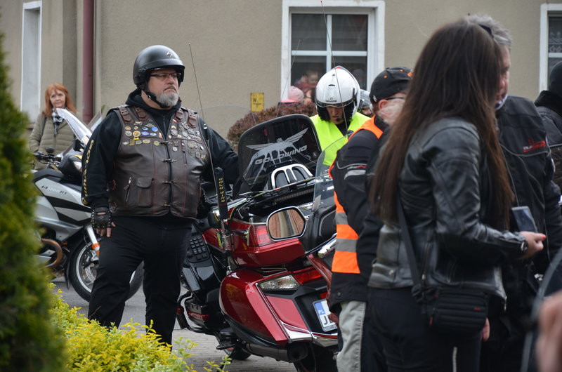 Poświęcone zaryczały (zdjęcia)