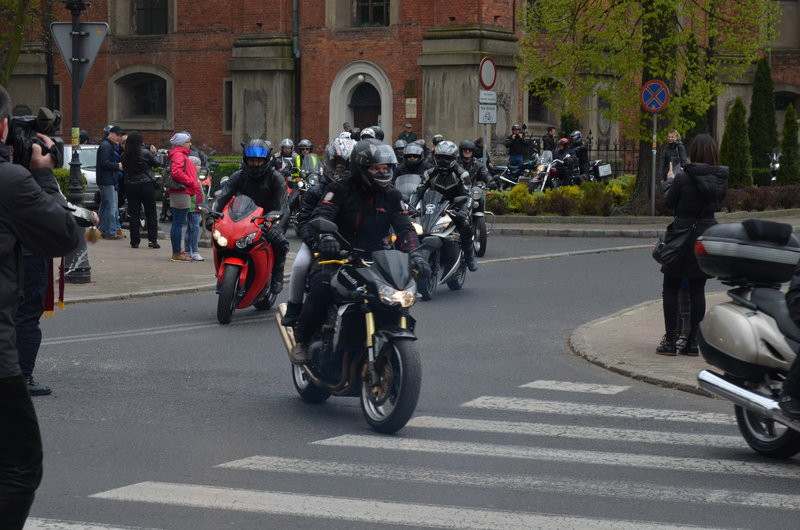 Poświęcone zaryczały (zdjęcia)