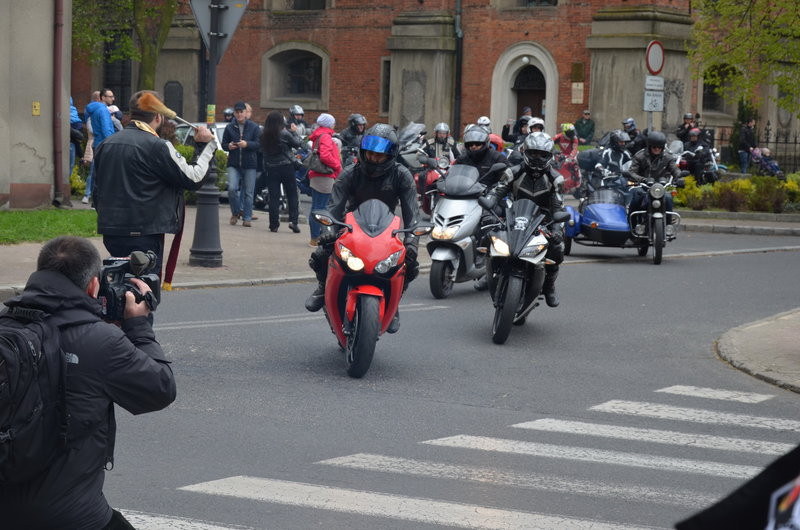 Poświęcone zaryczały (zdjęcia)