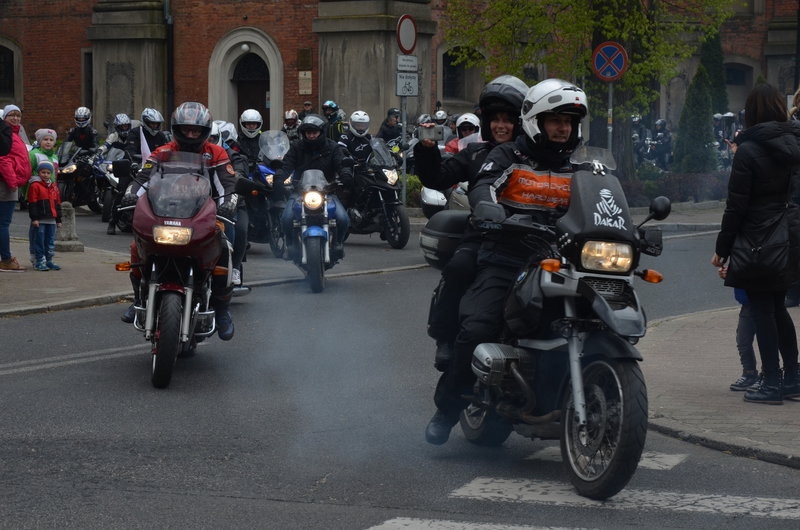 Poświęcone zaryczały (zdjęcia)