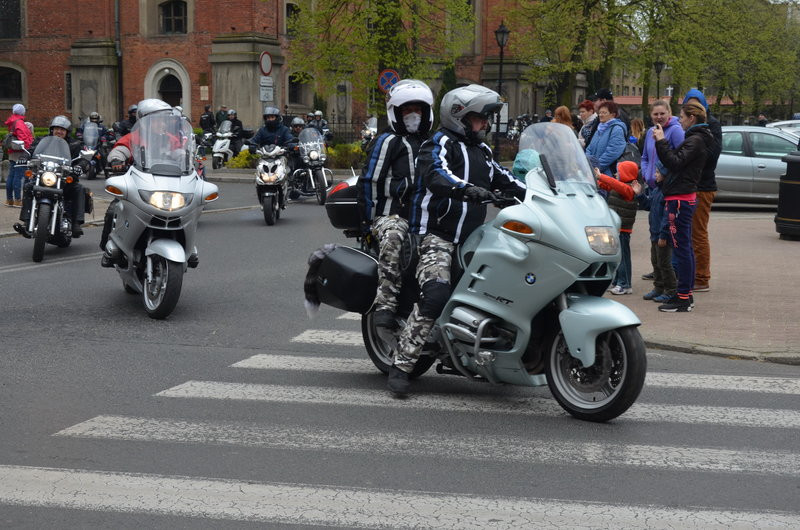 Poświęcone zaryczały (zdjęcia)