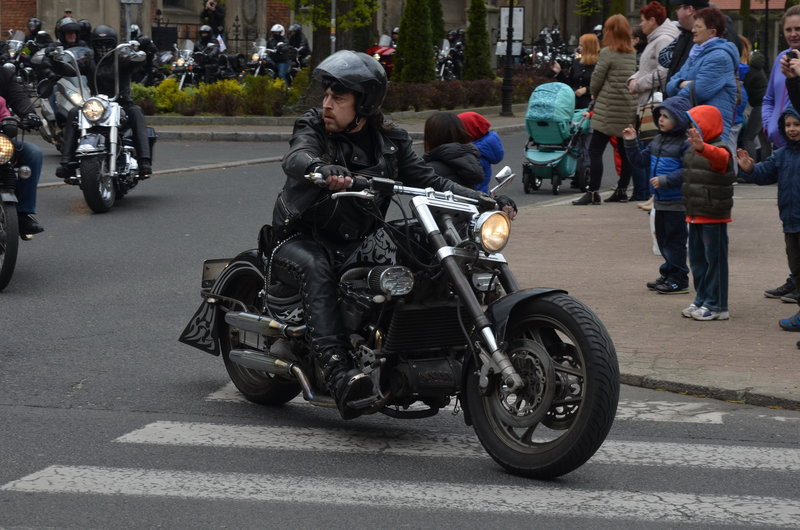 Poświęcone zaryczały (zdjęcia)