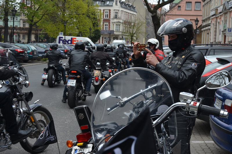 Poświęcone zaryczały (zdjęcia)