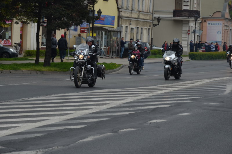 Poświęcone zaryczały (zdjęcia)