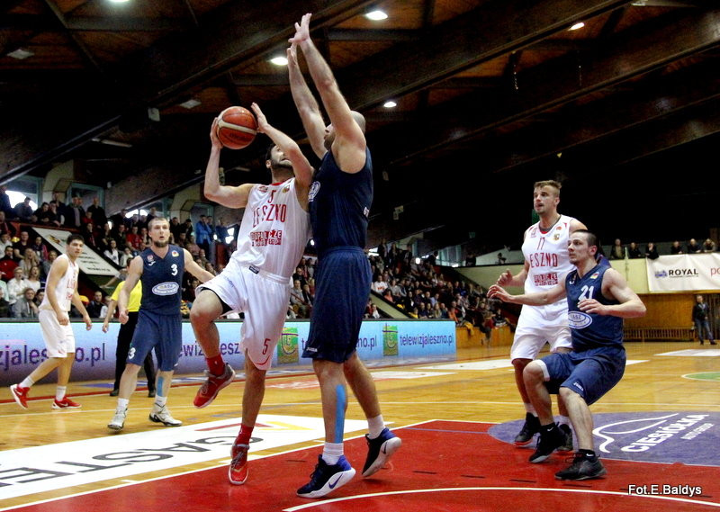 Koniec rywalizacji pod koszami (zdjęcia)