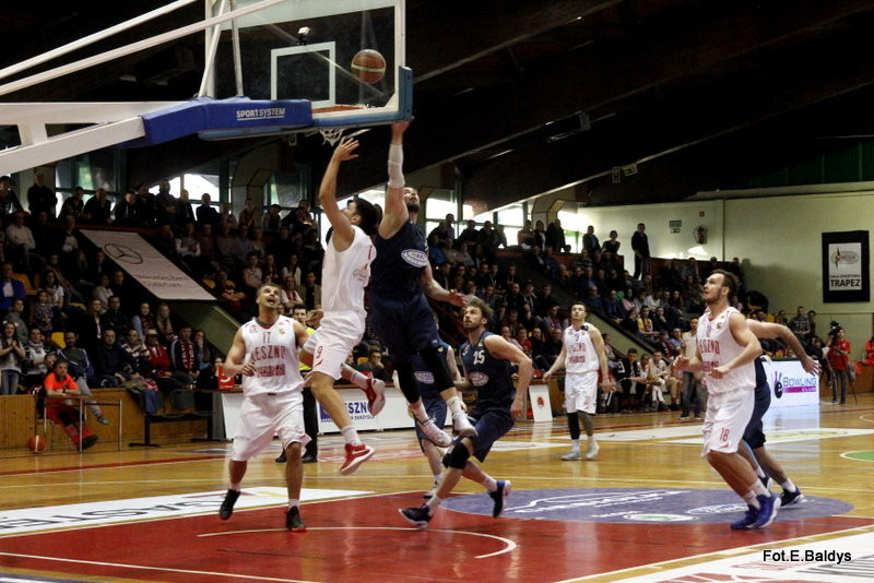 Koniec rywalizacji pod koszami (zdjęcia)