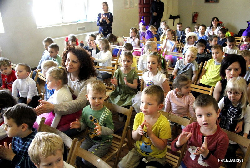 XV Festiwal Piosenki w PM 13 (zdjęcia)