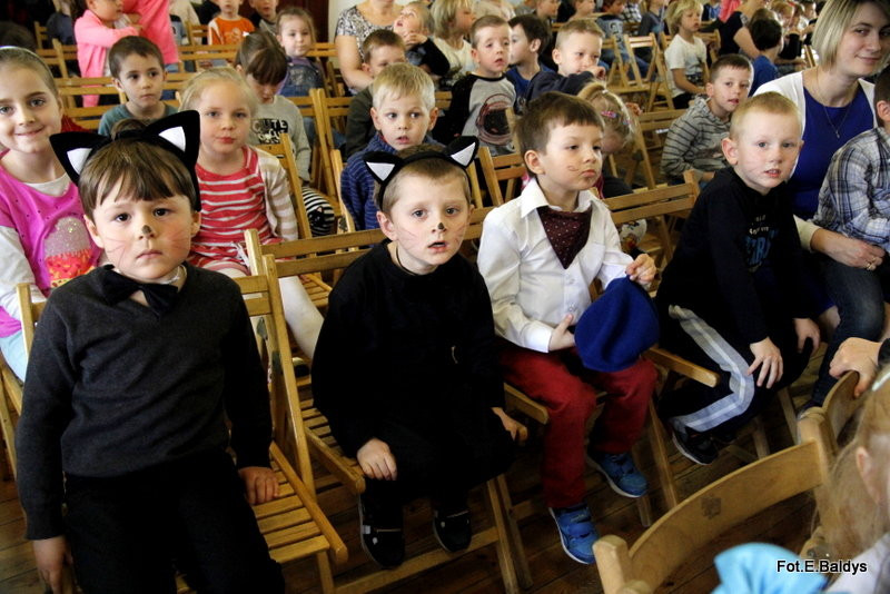 XV Festiwal Piosenki w PM 13 (zdjęcia)