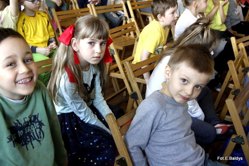 XV Festiwal Piosenki w PM 13 (zdjęcia)