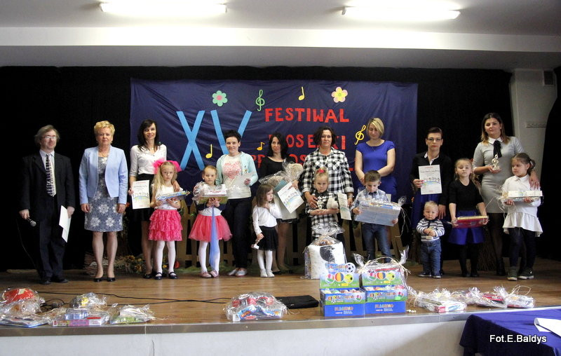 XV Festiwal Piosenki w PM 13 (zdjęcia)