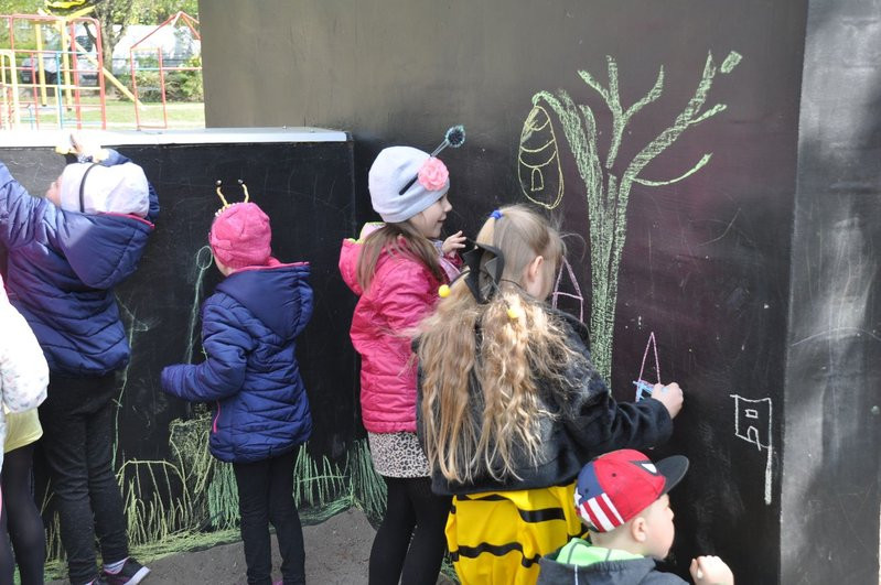 Tak się bawią Wasze dzieci (zdjęcia)