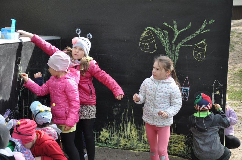 Tak się bawią Wasze dzieci (zdjęcia)