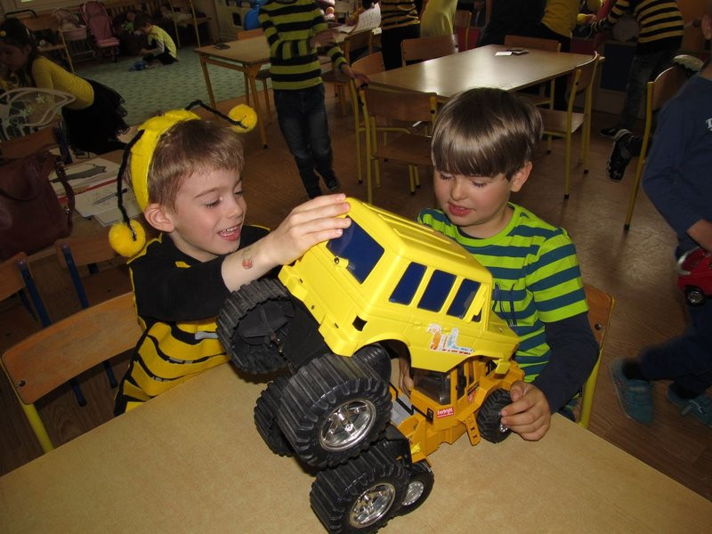 Tak się bawią Wasze dzieci (zdjęcia)