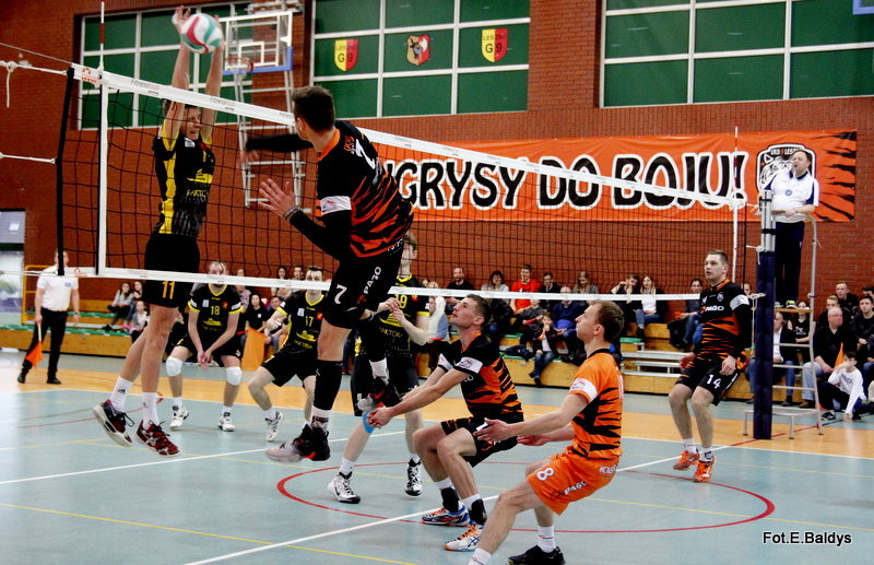 Zwycięstwo na początek! (zdjęcia)