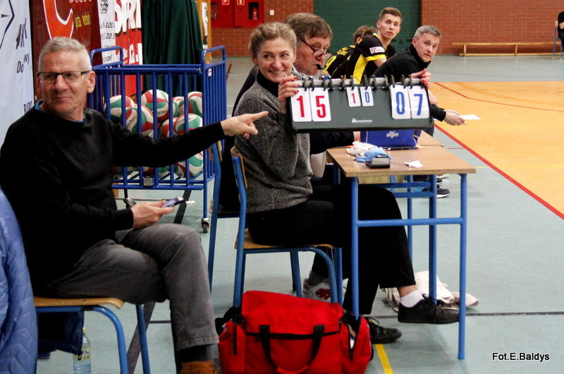 Zwycięstwo na początek! (zdjęcia)