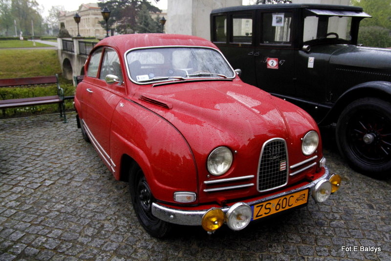 Zabytkowe pojazdy zjadą na leszczyński Rynek