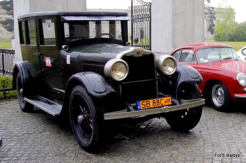Zabytkowe pojazdy zjadą na leszczyński Rynek