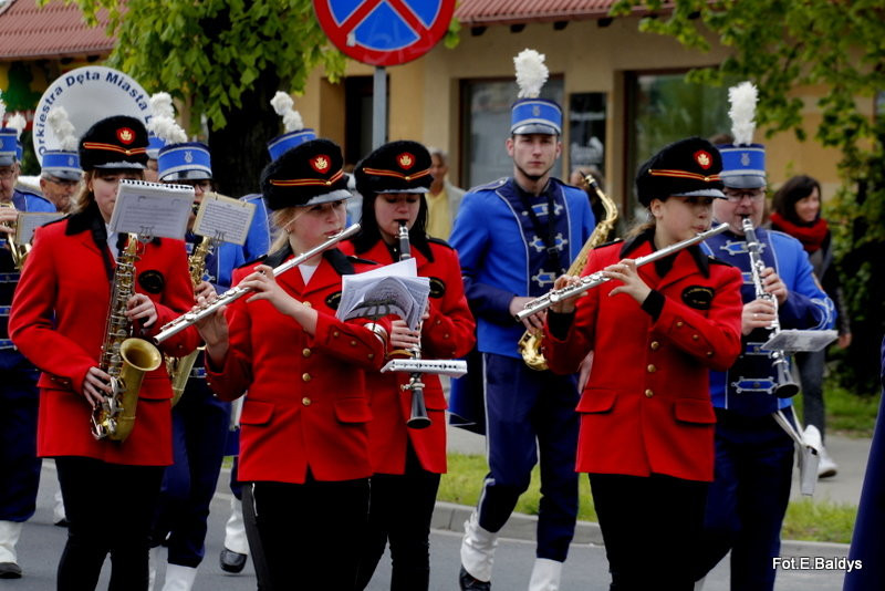 Święto Konstytucji 3 Maja w Lesznie (zdjęcia)