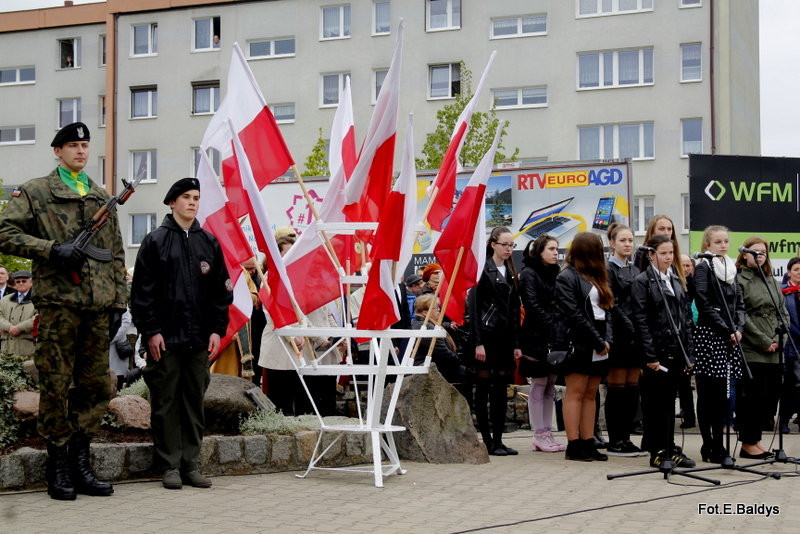 Święto Konstytucji 3 Maja w Lesznie (zdjęcia)