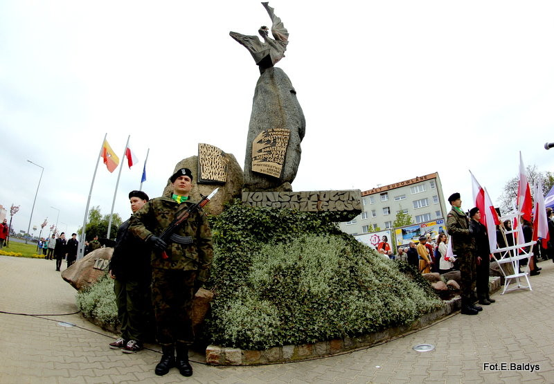 Święto Konstytucji 3 Maja w Lesznie (zdjęcia)