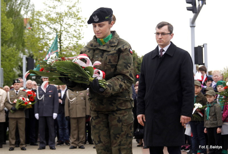 Święto Konstytucji 3 Maja w Lesznie (zdjęcia)