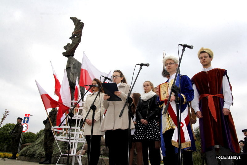 Święto Konstytucji 3 Maja w Lesznie (zdjęcia)