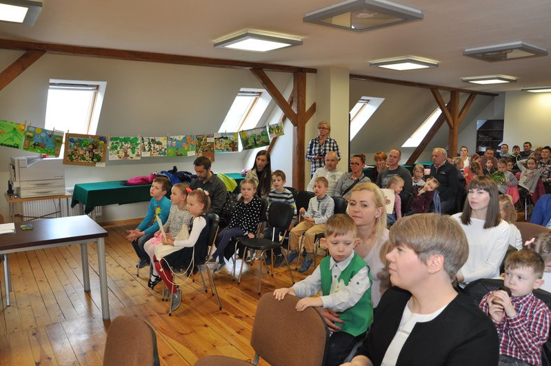 Las domem zwierząt (zdjęcia)