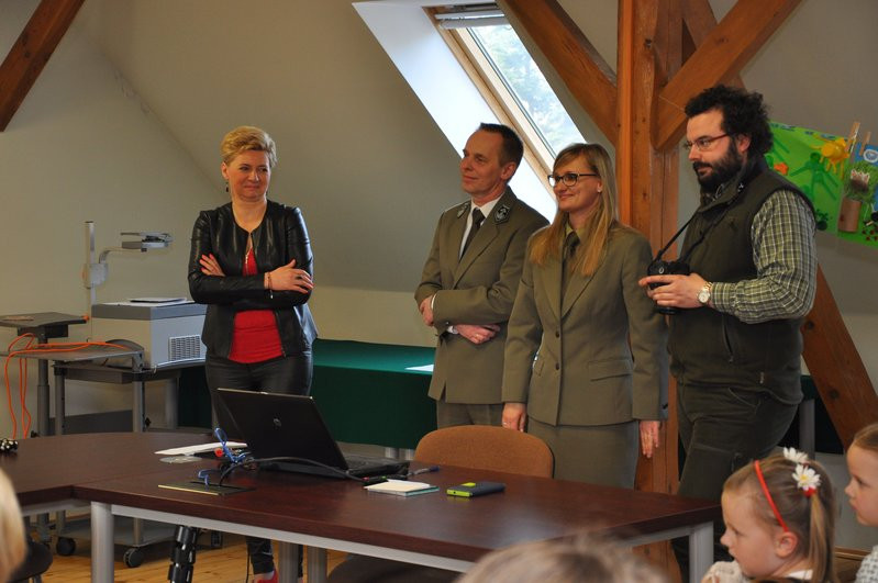 Las domem zwierząt (zdjęcia)