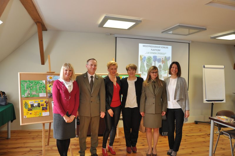 Las domem zwierząt (zdjęcia)