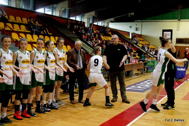 Efektowne otwarcie (zdjęcia)