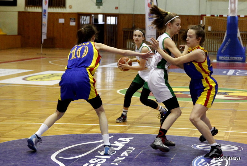 Efektowne otwarcie (zdjęcia)