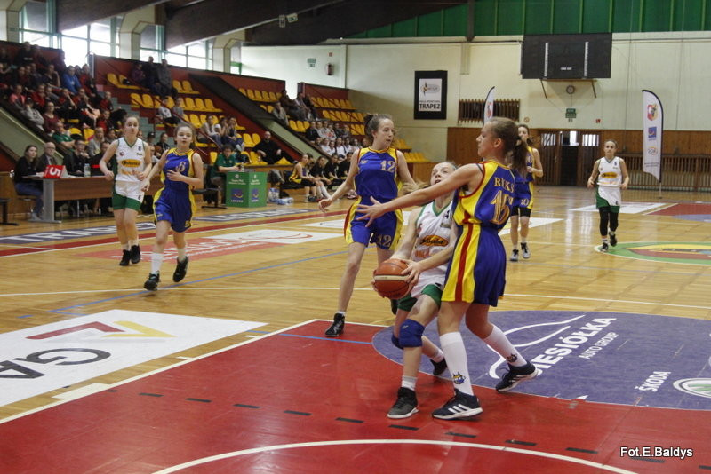 Efektowne otwarcie (zdjęcia)