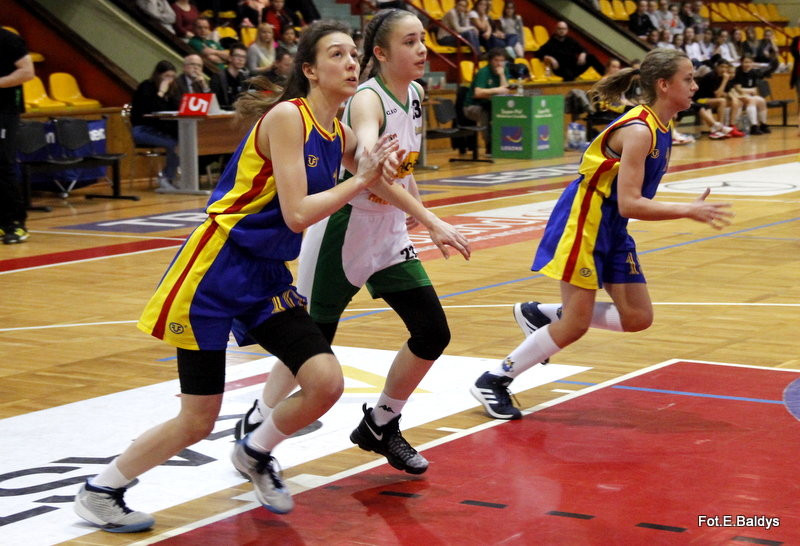 Efektowne otwarcie (zdjęcia)