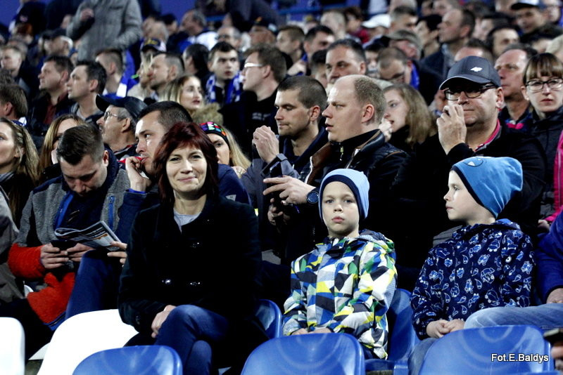 Zobacz siebie na meczu Unia Leszno-Sparta Wrocław