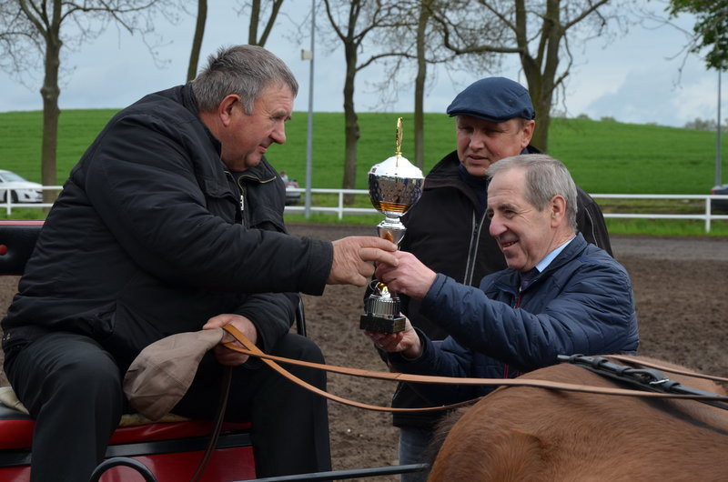 Puchary starosty dla powożących (zdjęcia)