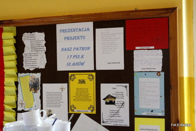 Sztandar dla Szkoły Podstawowej w Goniembicach (zdjęcia)