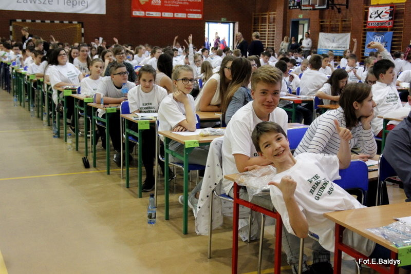 Matematyczny rekord w SP 13 (zdjęcia i film)